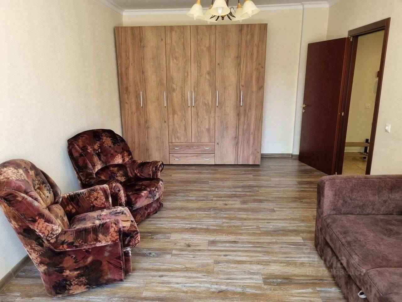 2-комнатная квартира, 61 м² — фотография 2