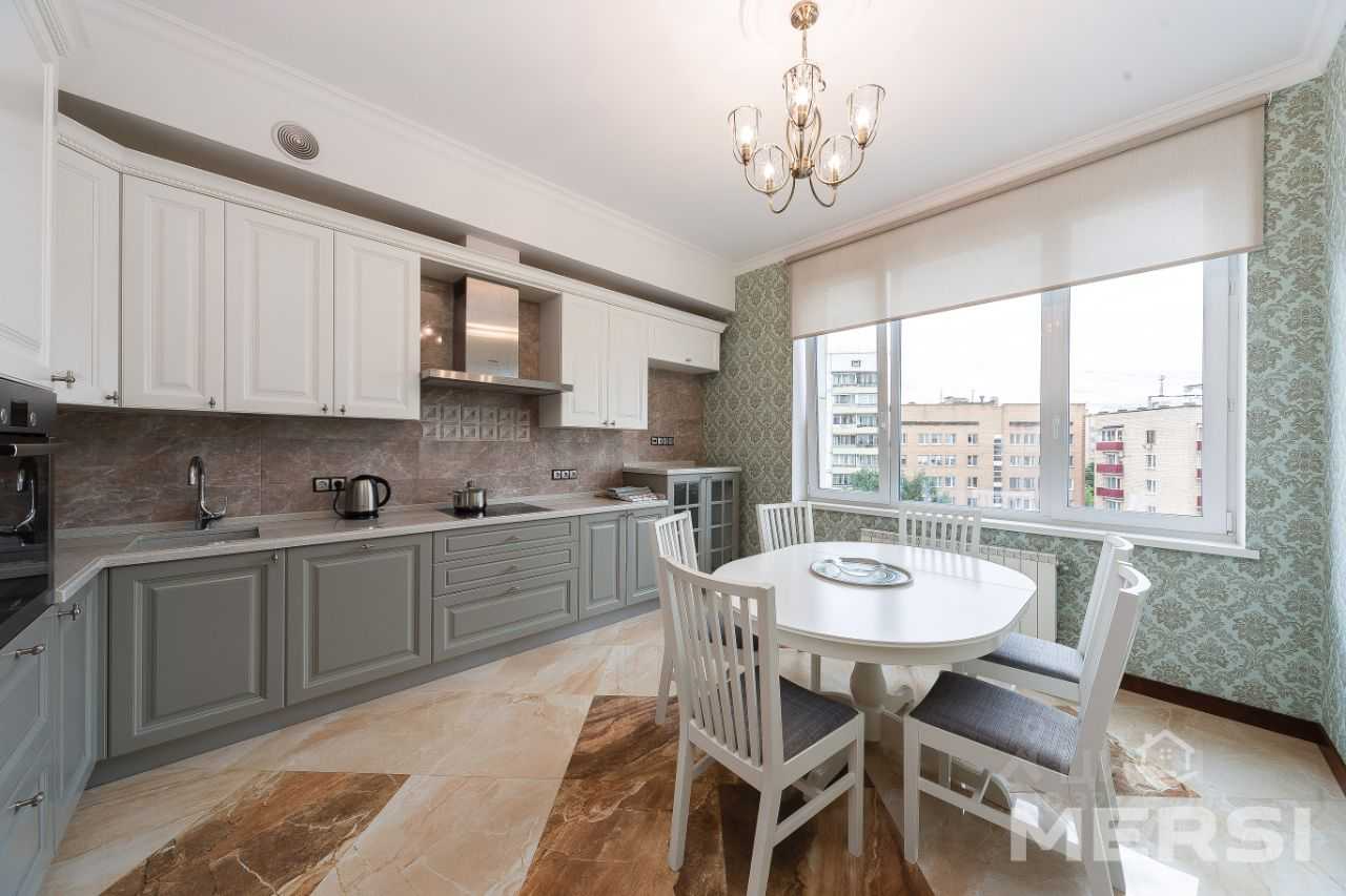 2-комнатная квартира, 140 м²