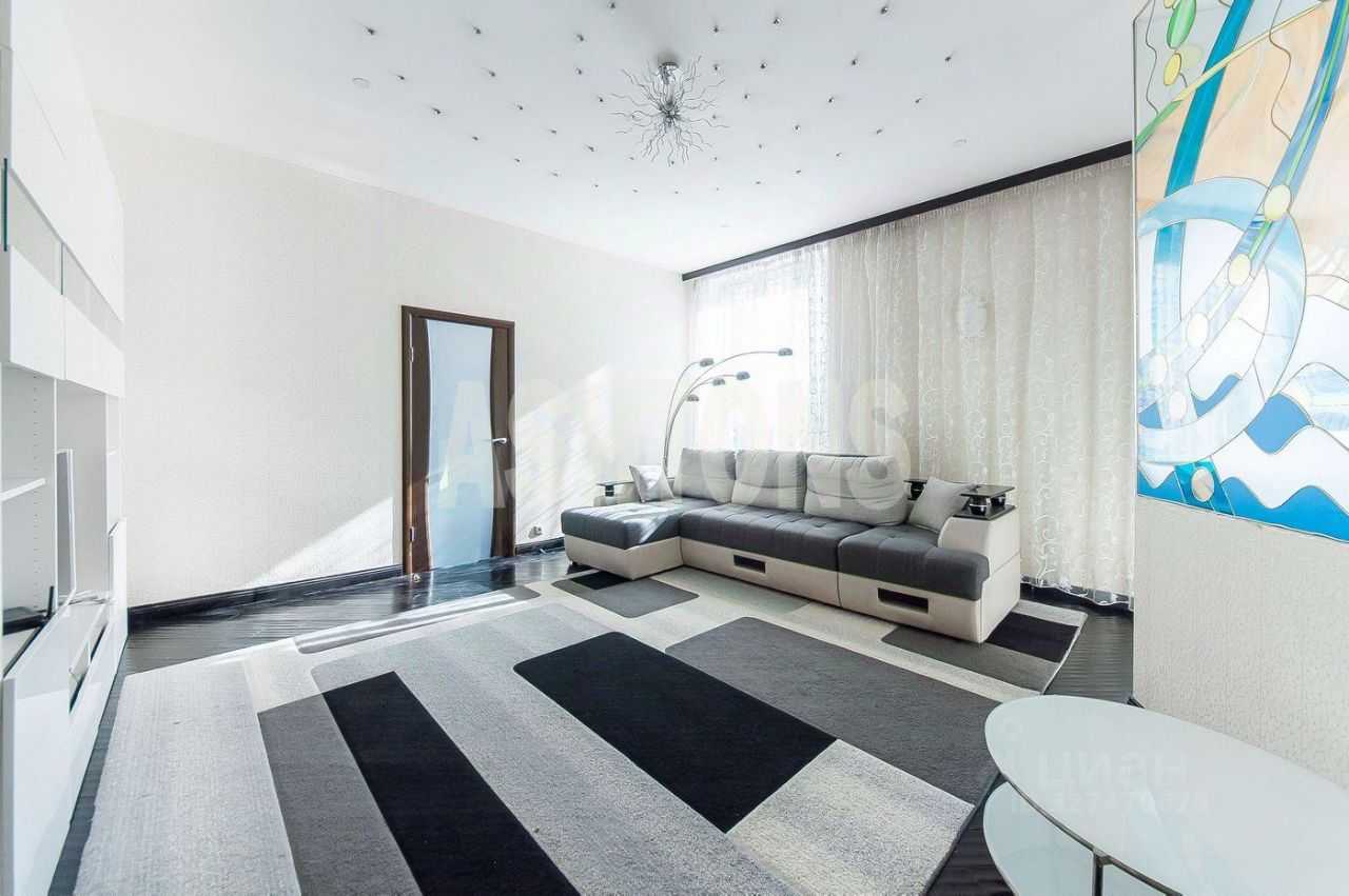 4-комнатная квартира, 155 м² — фотография 2