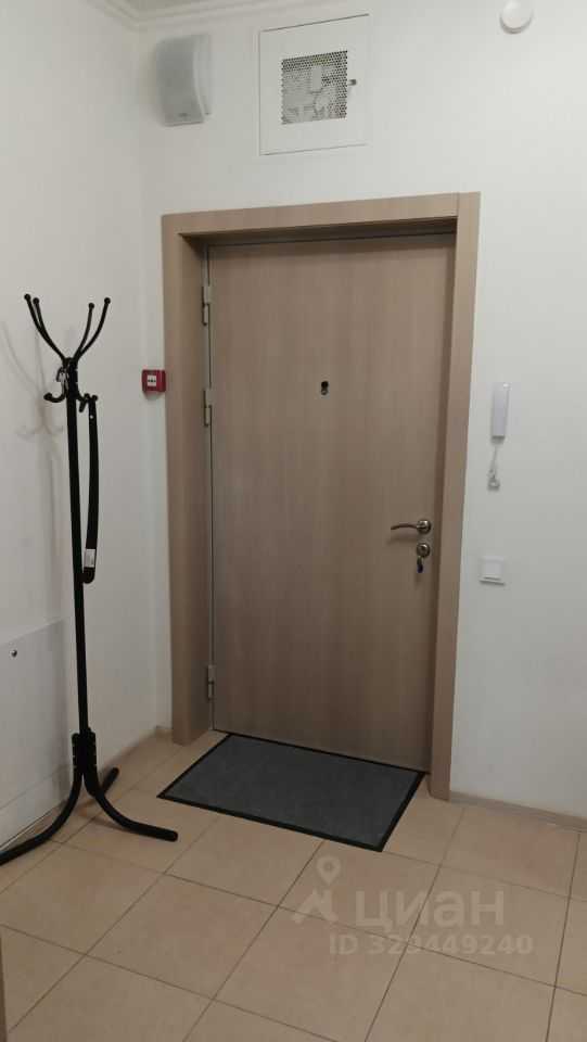 2-комнатная квартира, 67 м² — фотография 3