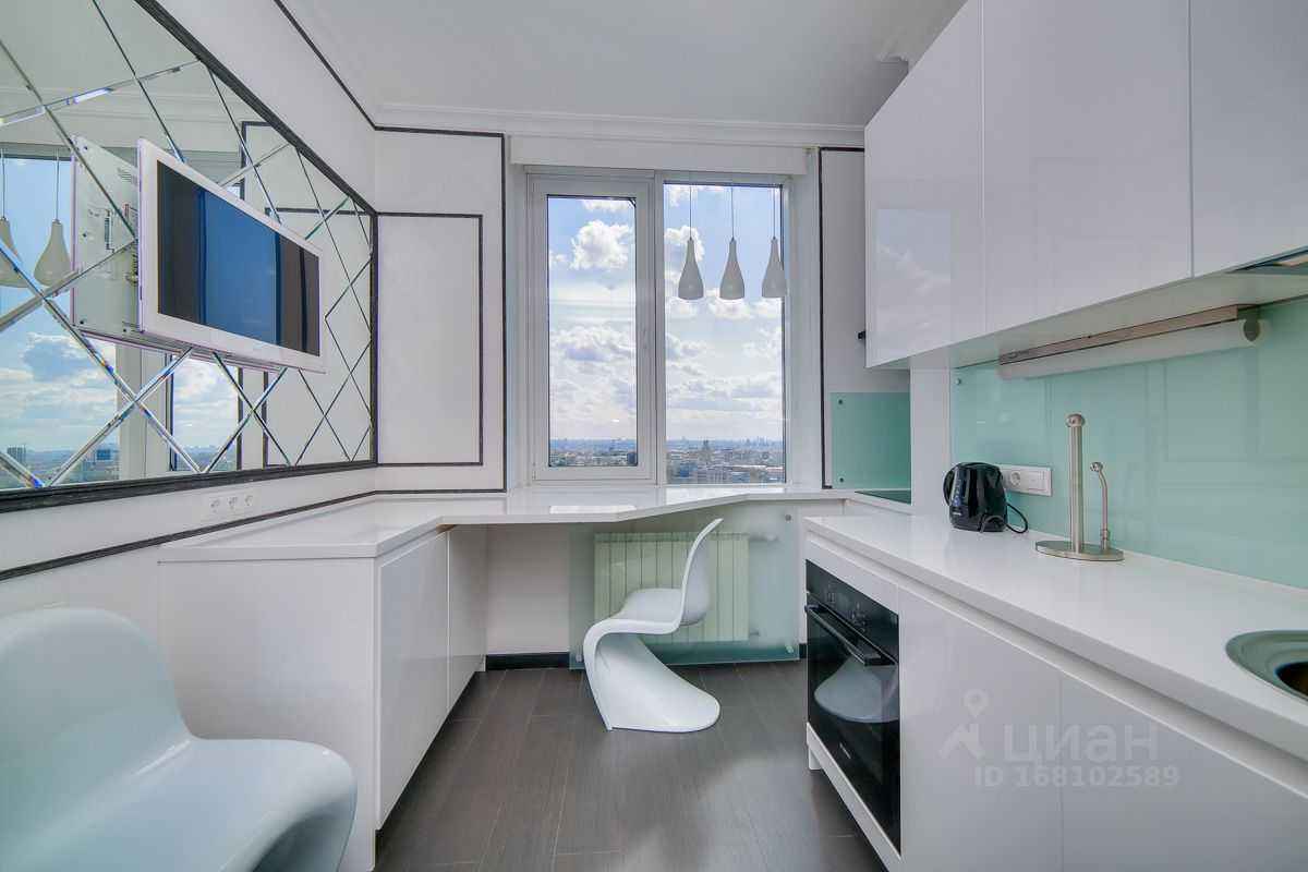 2-комнатная квартира, 60 м²