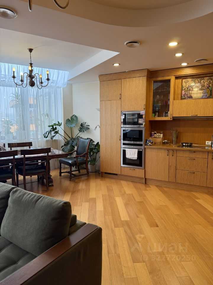 3-комнатная квартира, 110 м² — фотография 3