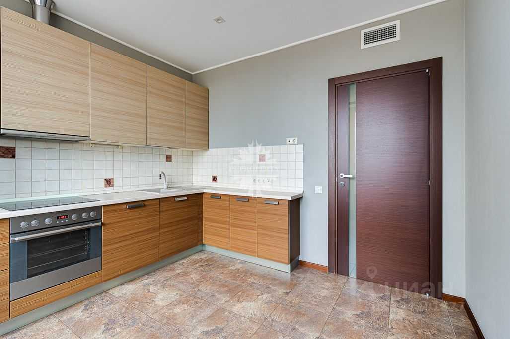 4-комнатная квартира, 168 м² — фотография 3