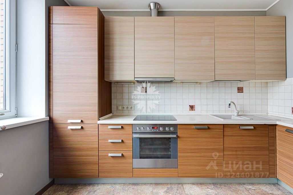 4-комнатная квартира, 168 м²