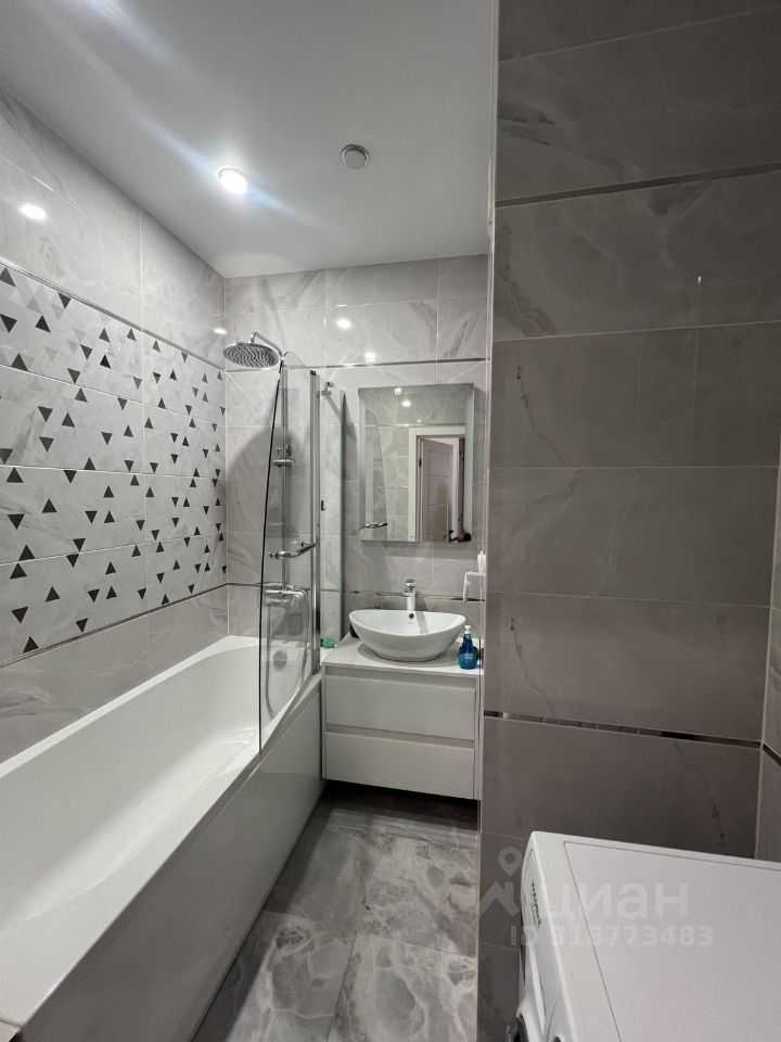 2-комнатная квартира, 62 м² — фотография 2