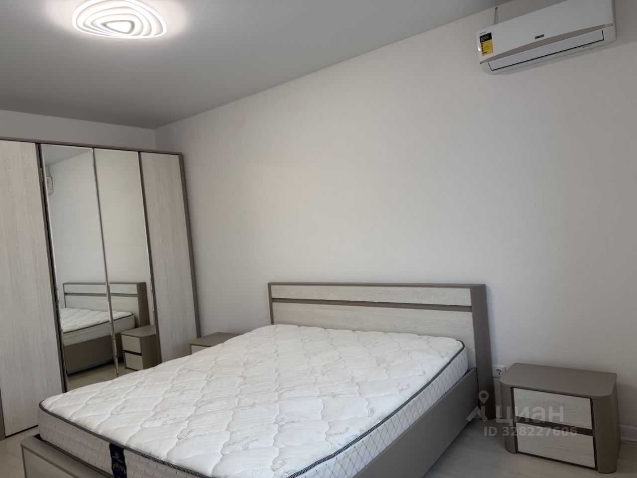 2-комнатная квартира, 67 м² — фотография 3