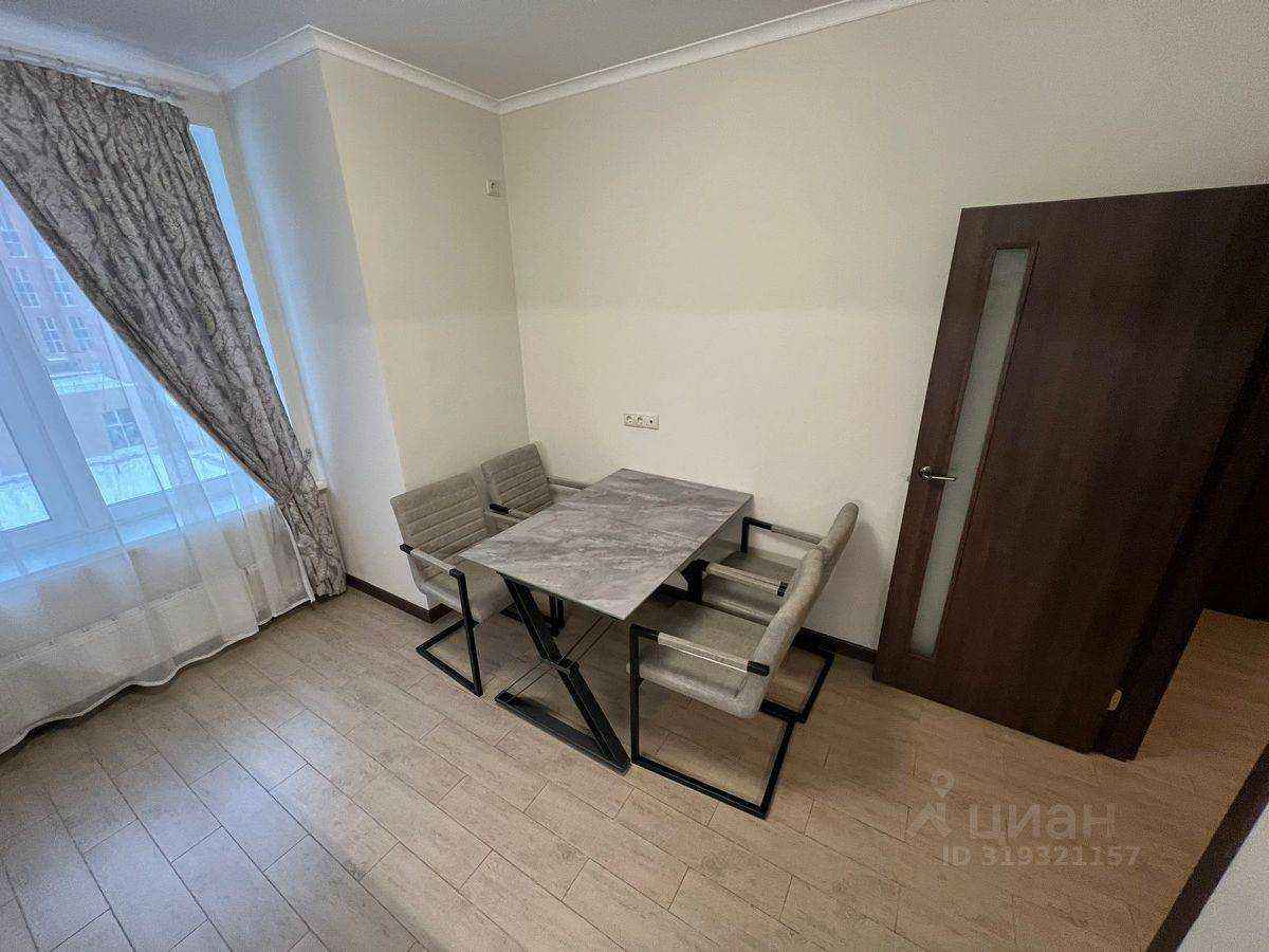 2-комнатная квартира, 55 м² — фотография 3