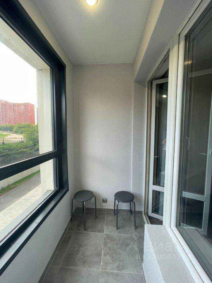 2-комнатная квартира, 56 м² — фотография 2