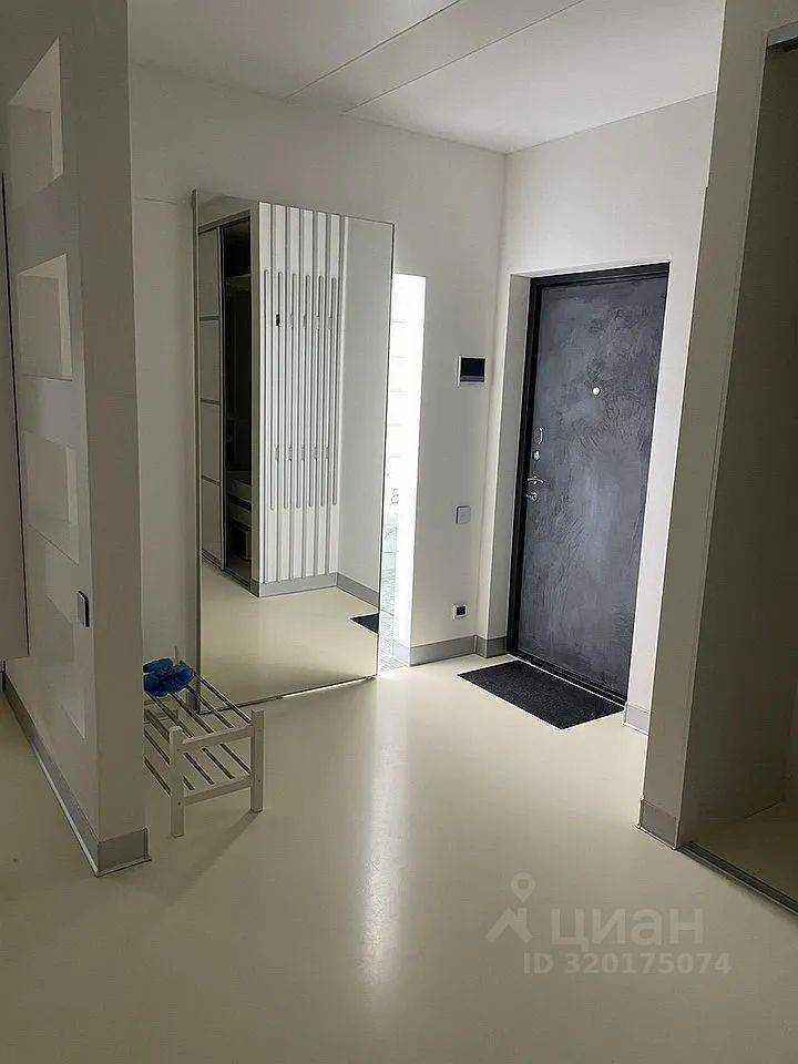 1-комнатная квартира, 42 м² — фотография 2