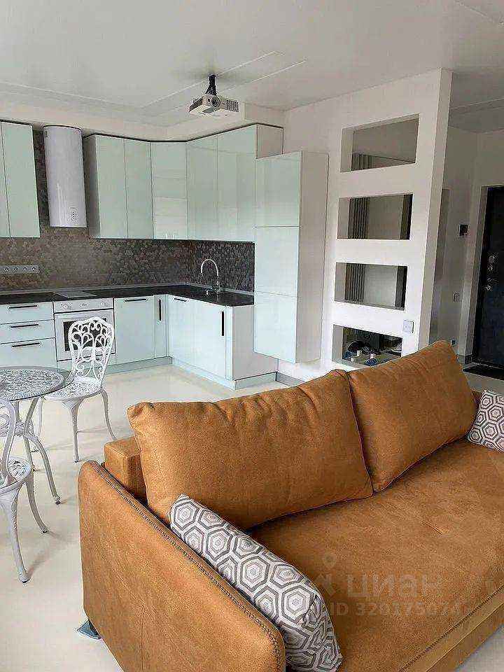 1-комнатная квартира, 42 м²