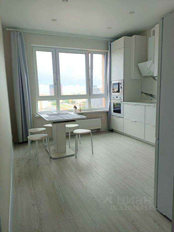 2-комнатная квартира, 55 м² — фотография 2