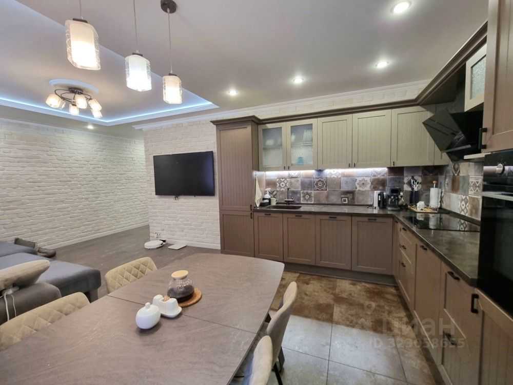 4-комнатная квартира, 120 м²