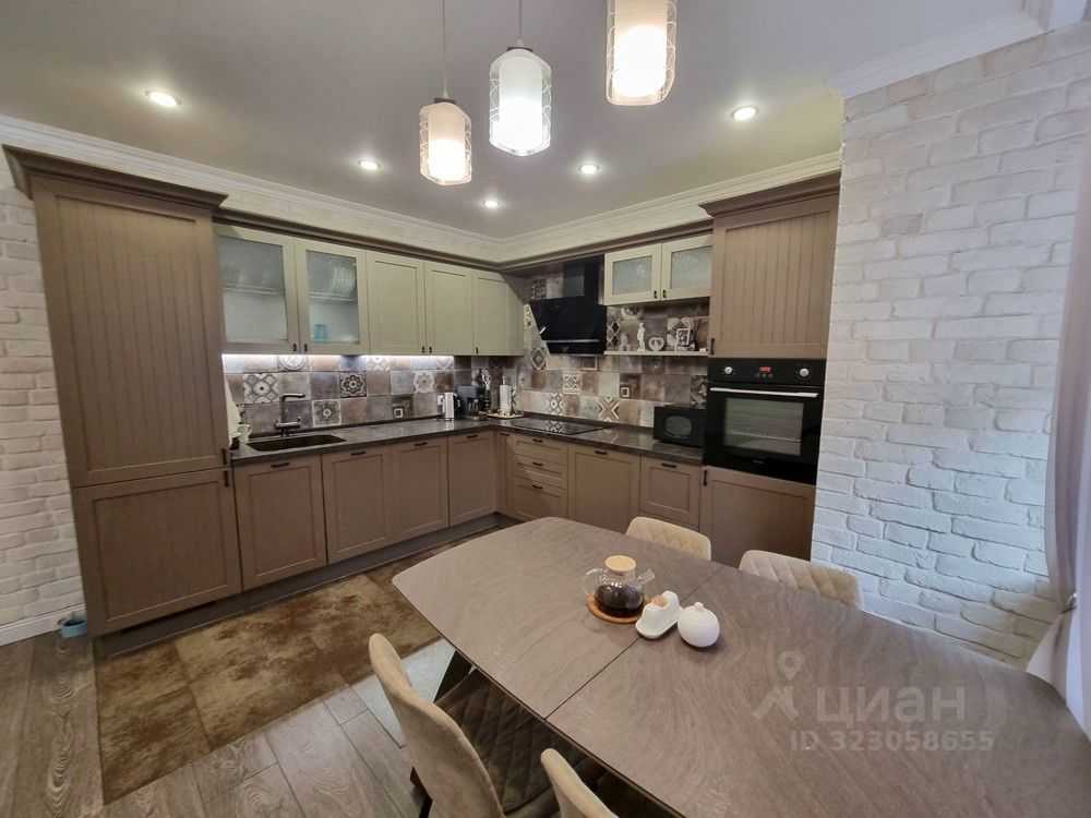 4-комнатная квартира, 120 м² — фотография 2