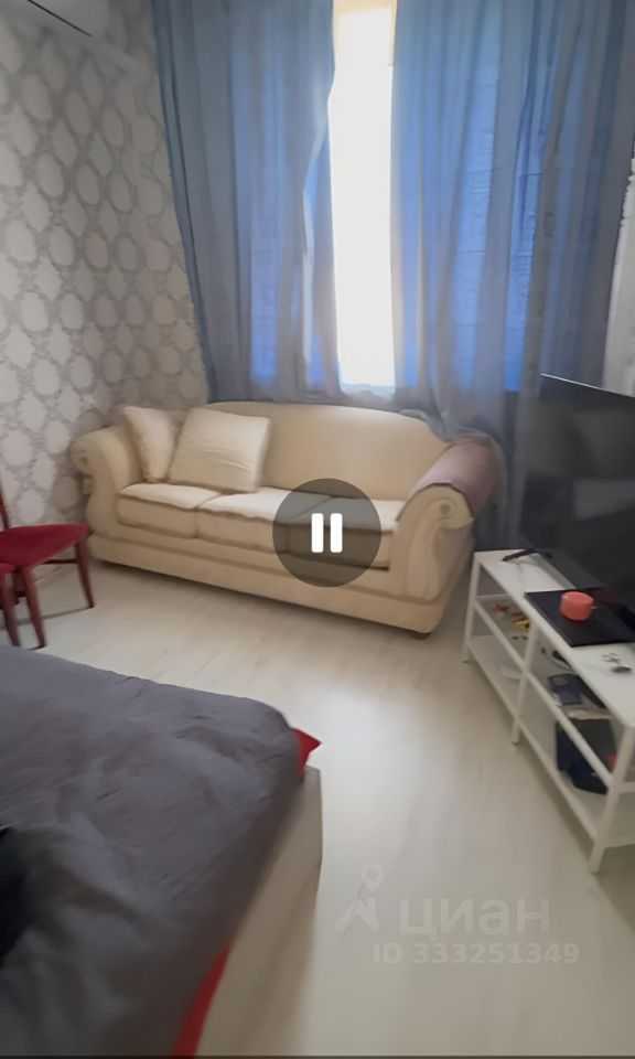 1-комнатная квартира, 35 м² — фотография 2