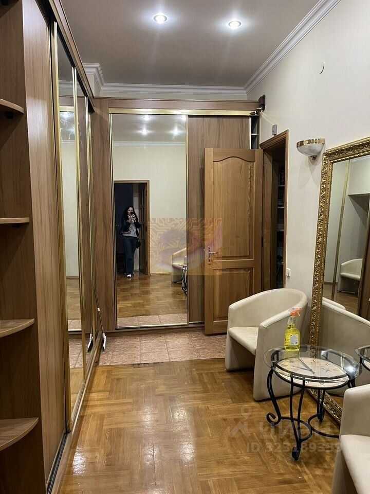 4-комнатная квартира, 120 м² — фотография 2