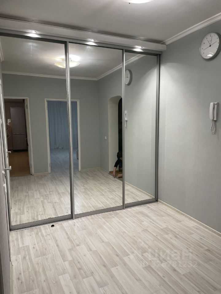 1-комнатная квартира, 50 м² — фотография 2