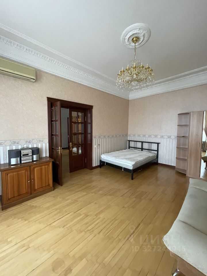 4-комнатная квартира, 150 м² — фотография 2