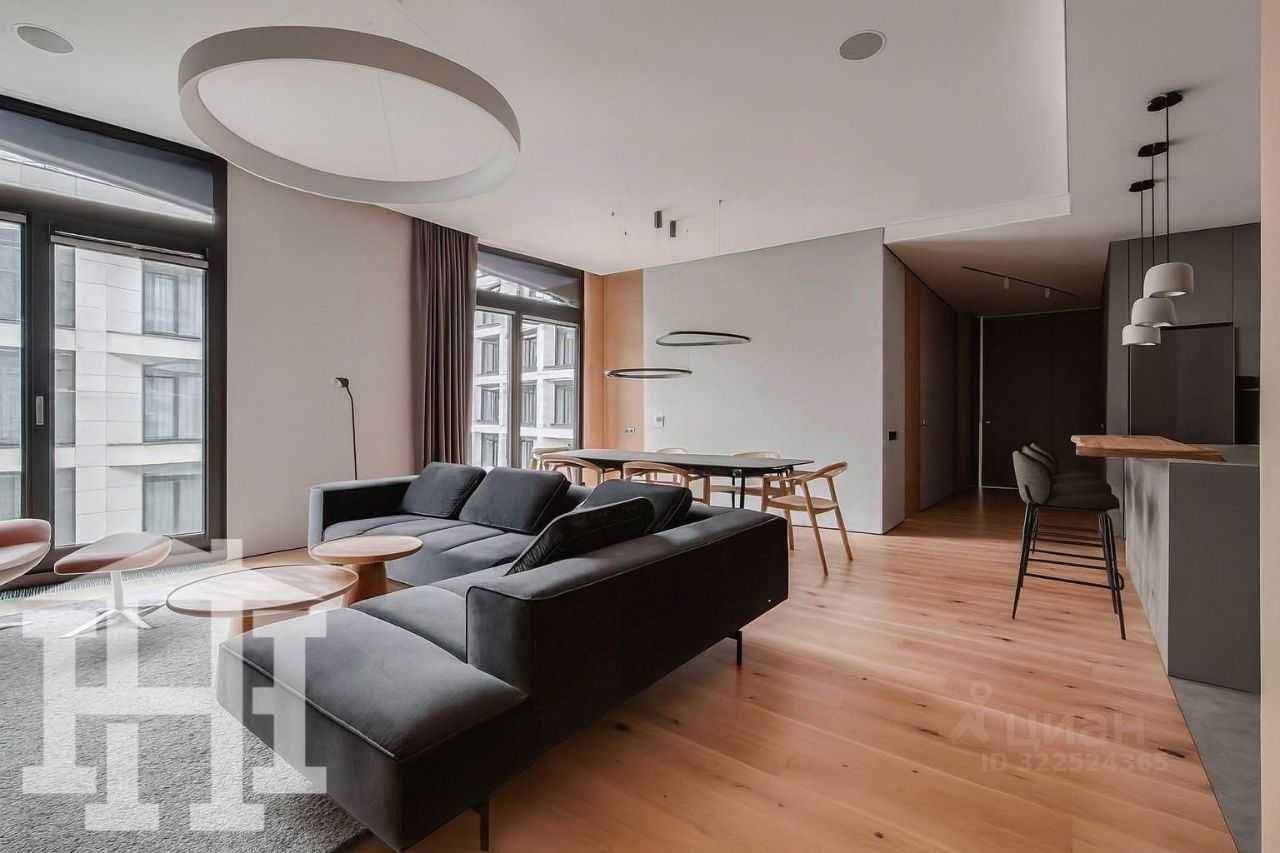 4-комнатная квартира, 150 м² — фотография 2