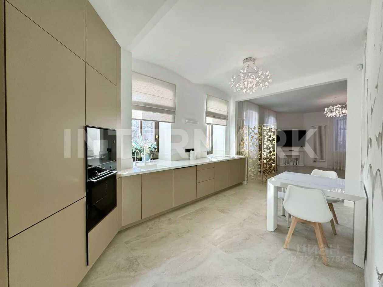 3-комнатная квартира, 170 м² — фотография 3