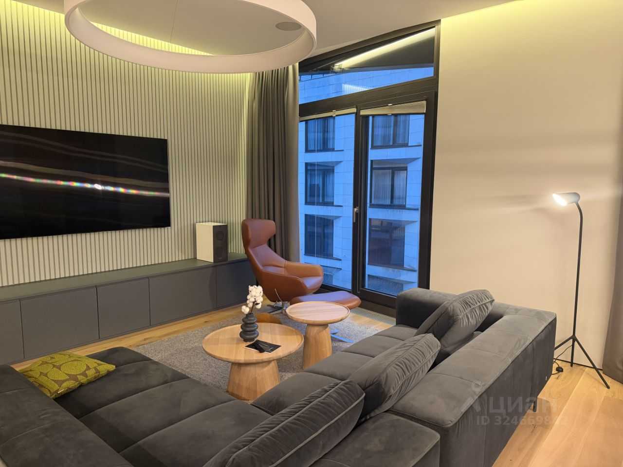 4-комнатная квартира, 150 м² — фотография 2