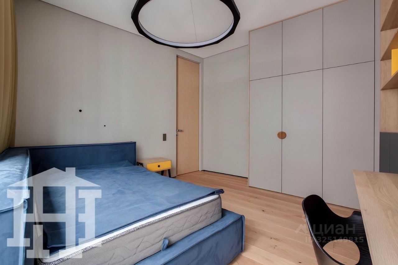 4-комнатная квартира, 150 м² — фотография 2