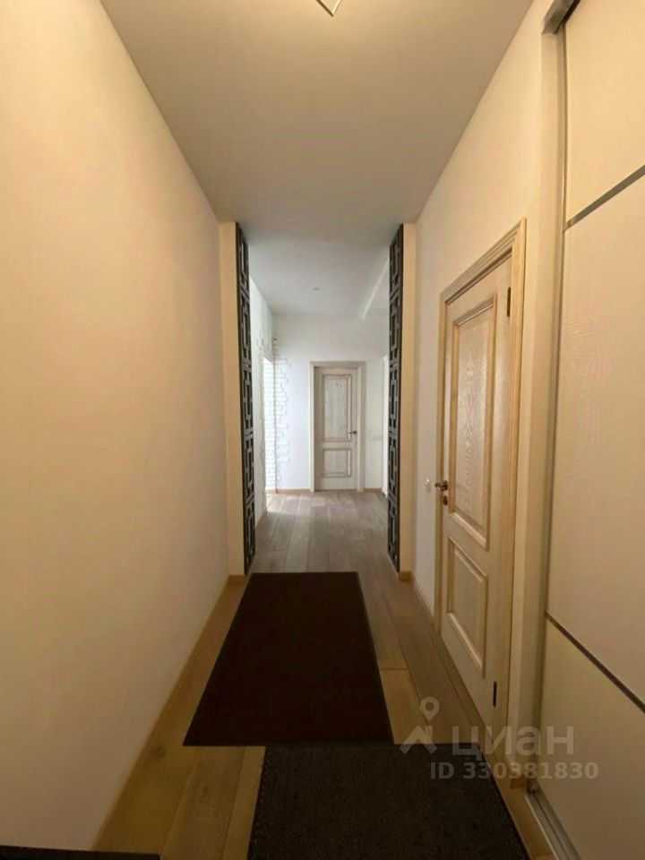 2-комнатная квартира, 74 м² — фотография 3