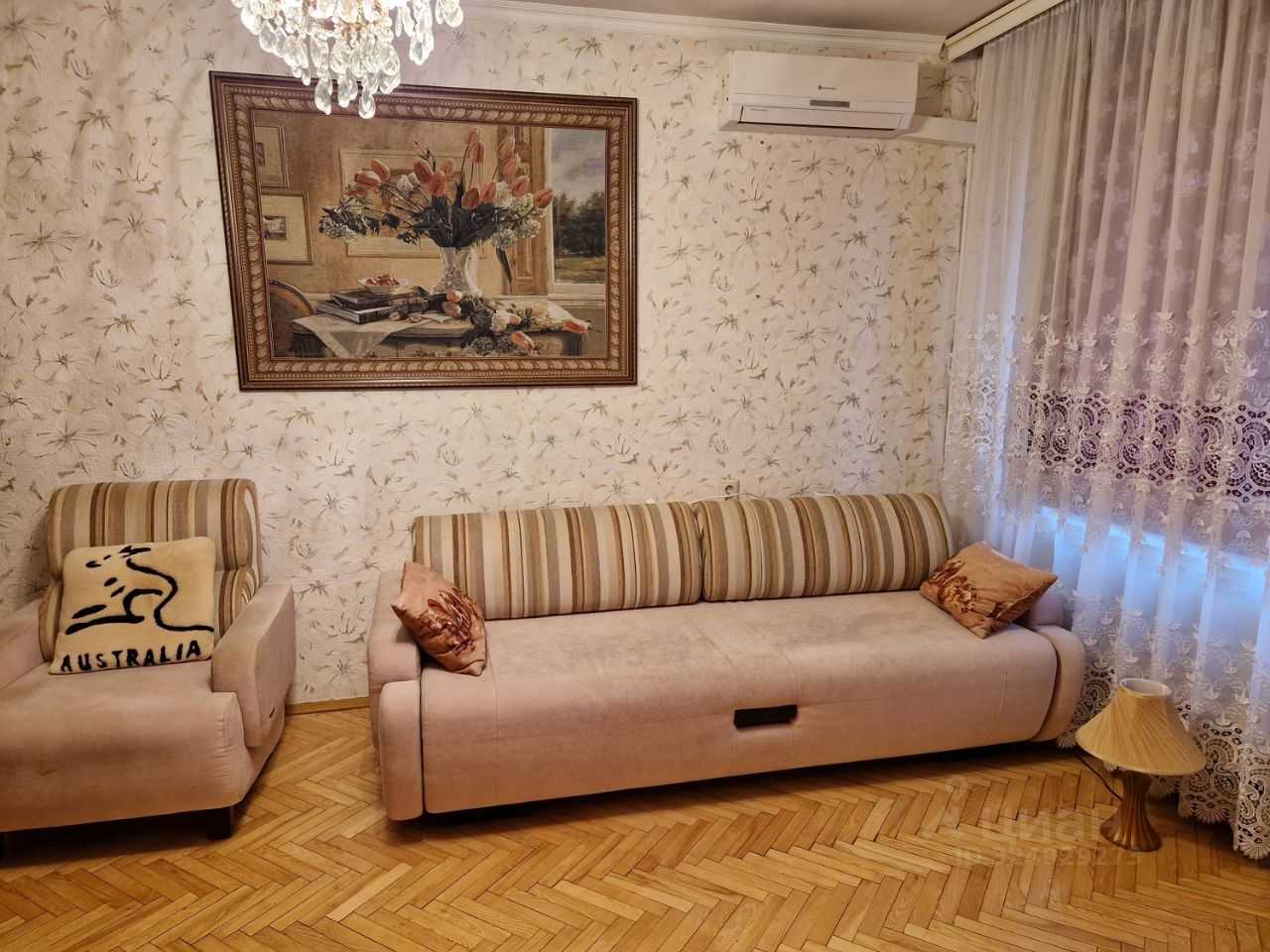 4-комнатная квартира, 64 м² — фотография 3