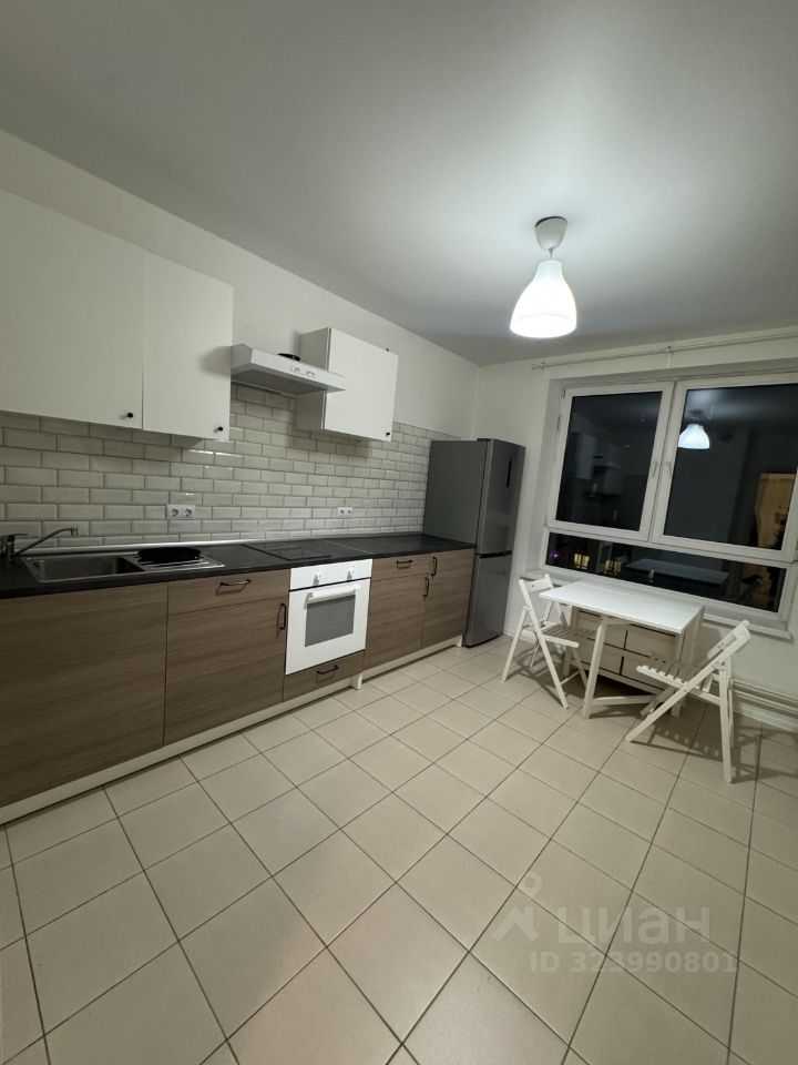 1-комнатная квартира, 37 м²