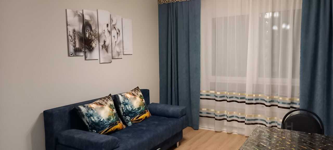 2-комнатная квартира, 55 м² — фотография 2