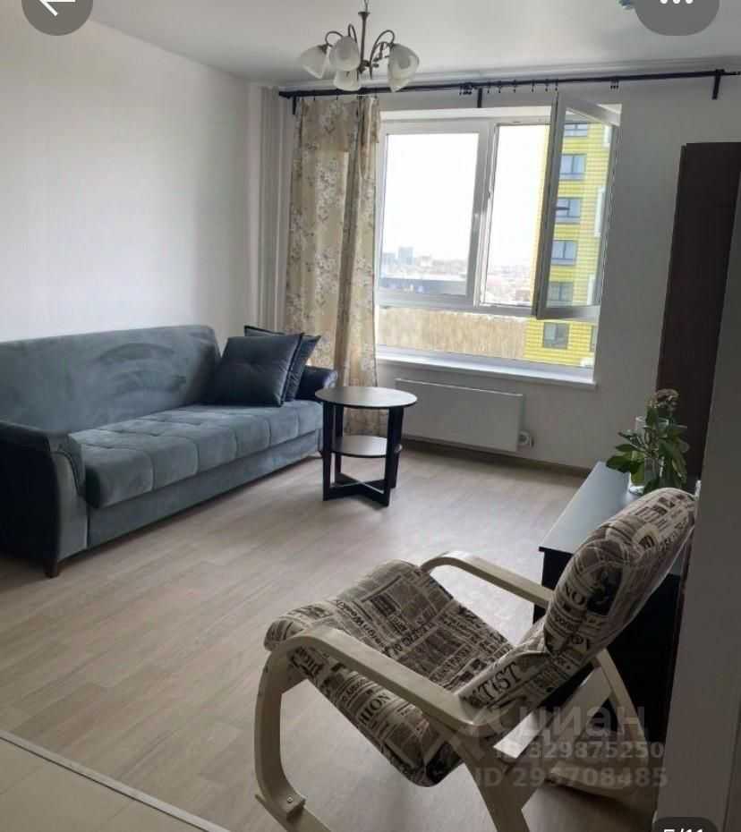 1-комнатная квартира, 42 м² — фотография 2