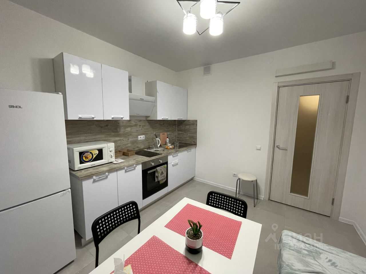 1-комнатная квартира, 38 м² — фотография 2