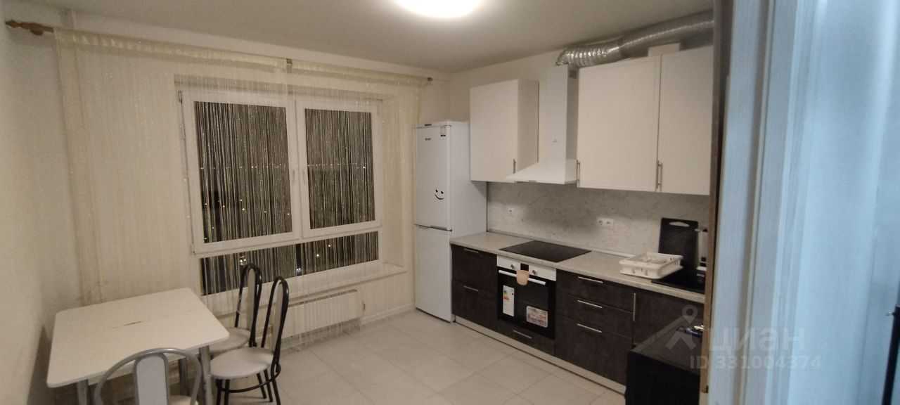 2-комнатная квартира, 52 м² — фотография 3
