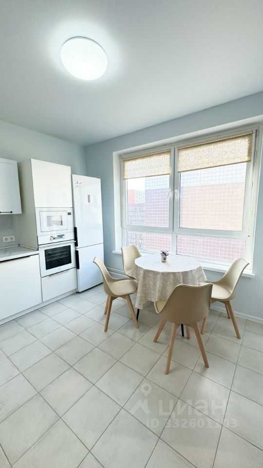 2-комнатная квартира, 70 м² — фотография 3