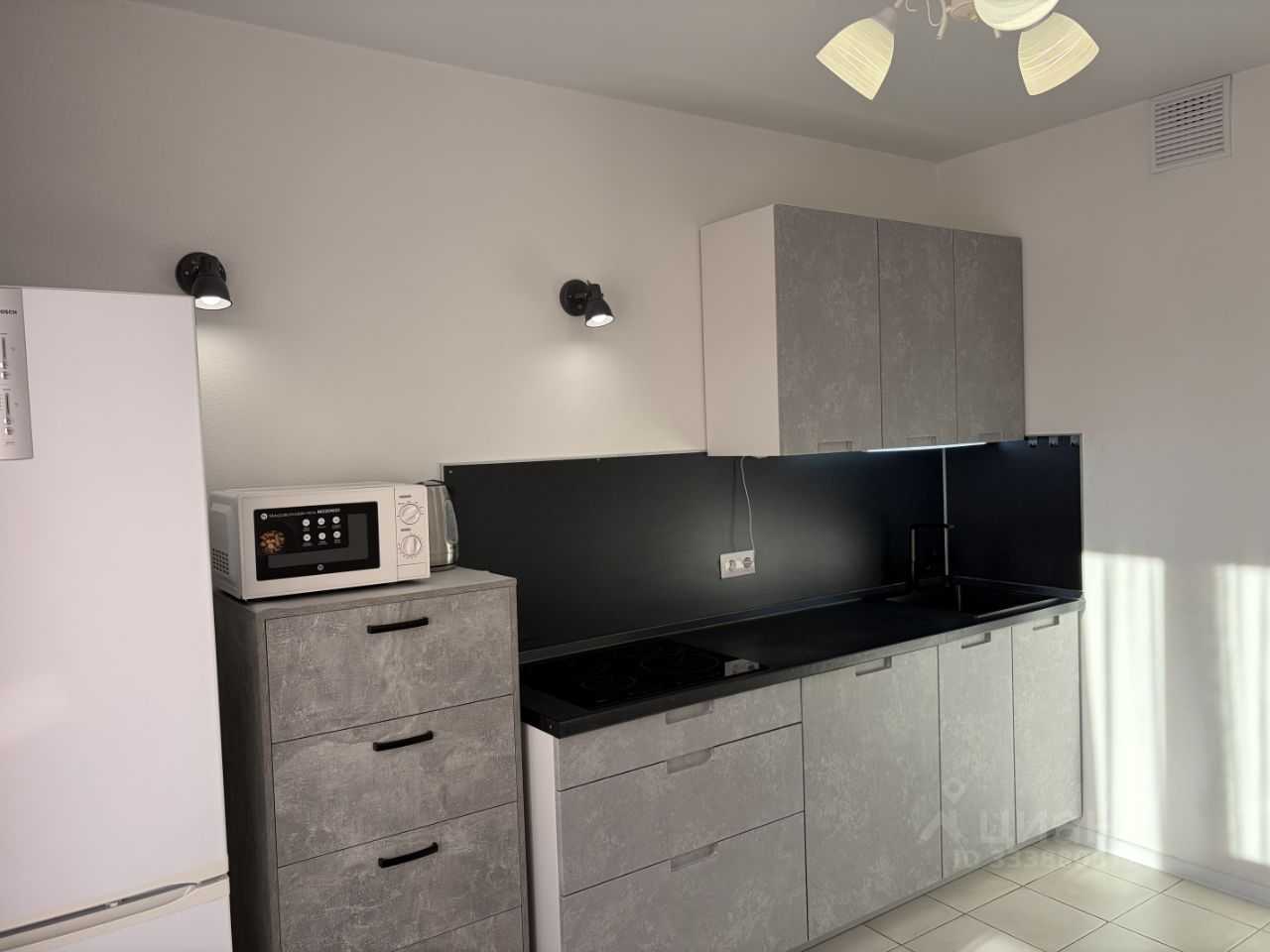 1-комнатная квартира, 35 м² — фотография 2