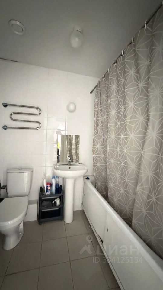 1-комнатная квартира, 38 м² — фотография 3