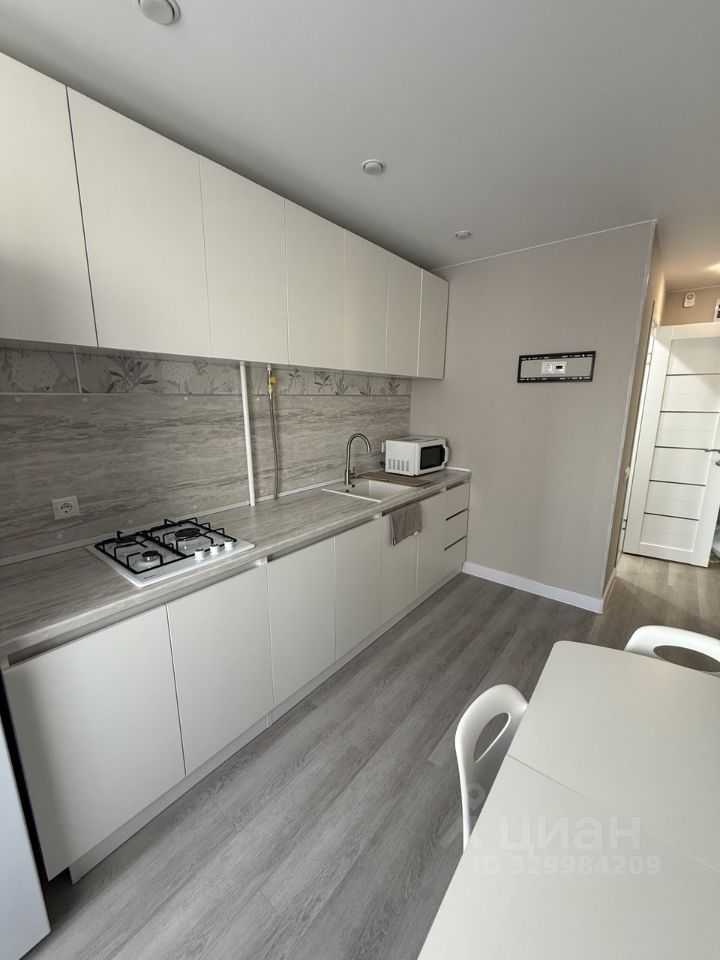 1-комнатная квартира, 35,3 м² — фотография 3