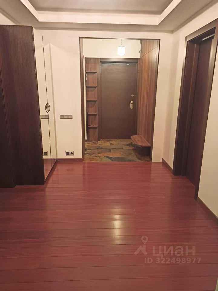 4-комнатная квартира, 103,7 м² — фотография 2