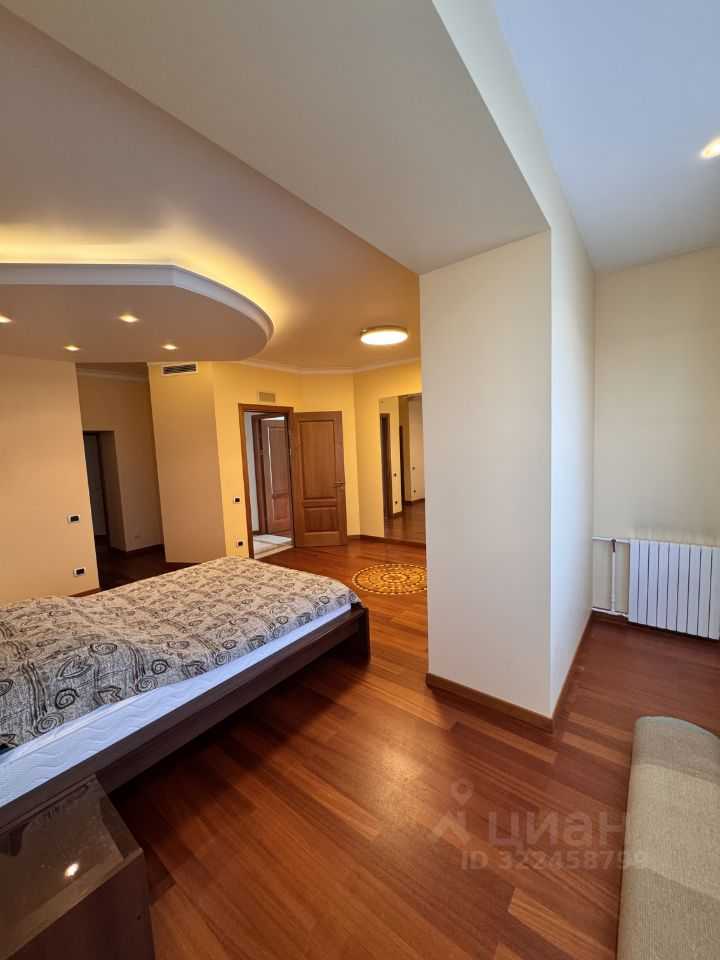 5-комнатная квартира, 203,4 м² — фотография 3