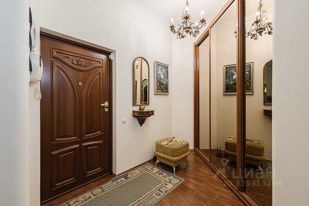 5-комнатная квартира, 220 м² — фотография 3