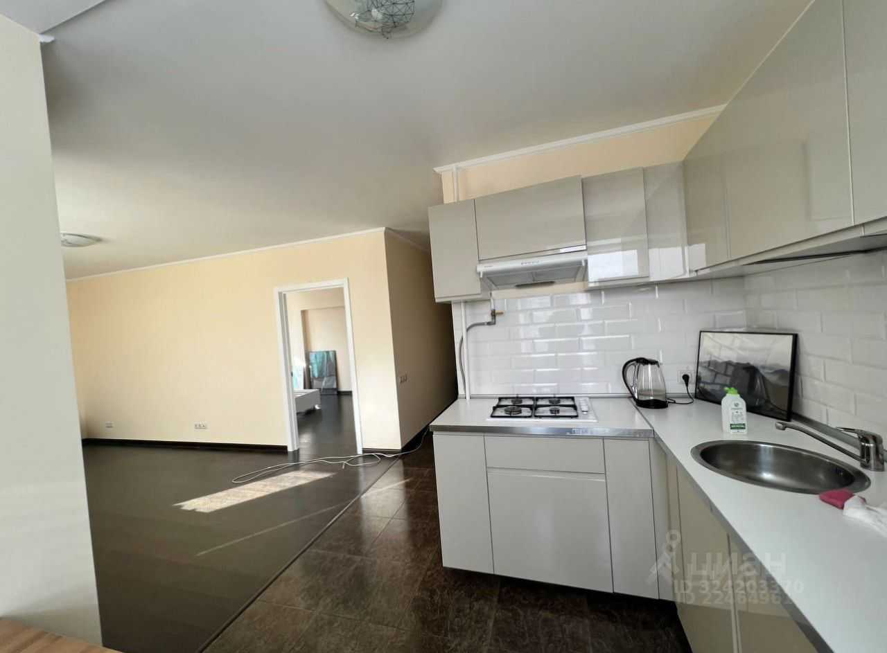 2-комнатная квартира, 56,6 м² — фотография 2