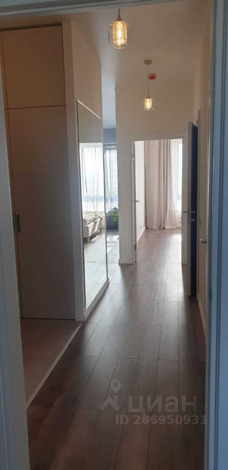 2-комнатная квартира, 72 м² — фотография 2