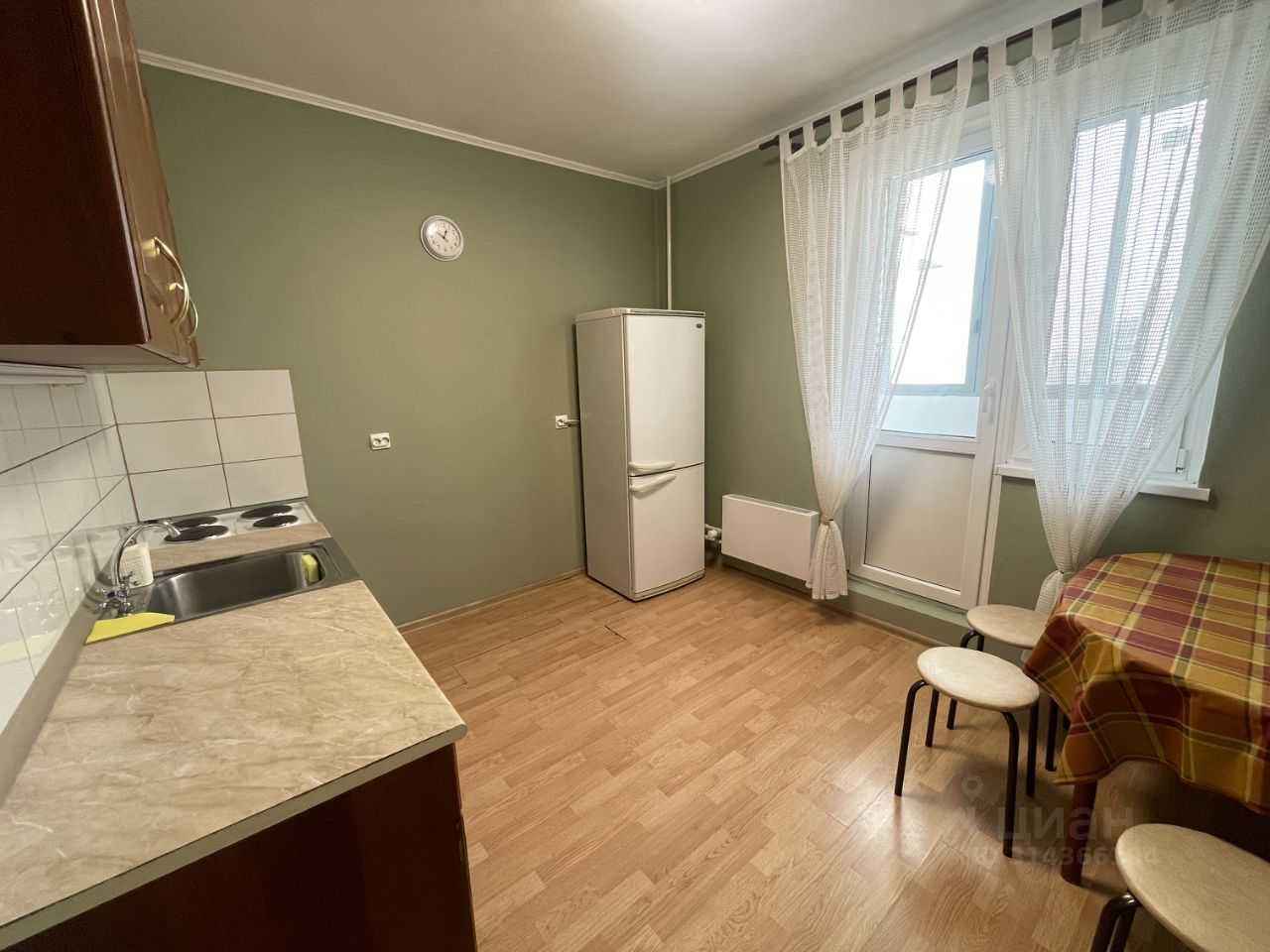 2-комнатная квартира, 57 м² — фотография 3