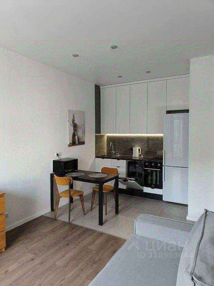 2-комнатная квартира, 42 м² — фотография 2