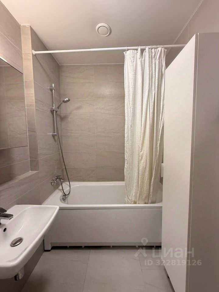 2-комнатная квартира, 61 м² — фотография 3