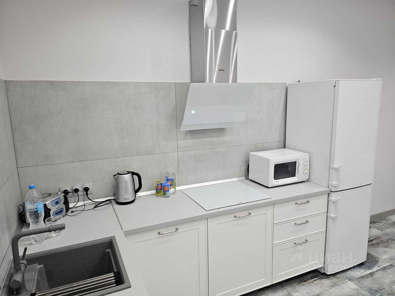 1-комнатная квартира, 52 м² — фотография 2