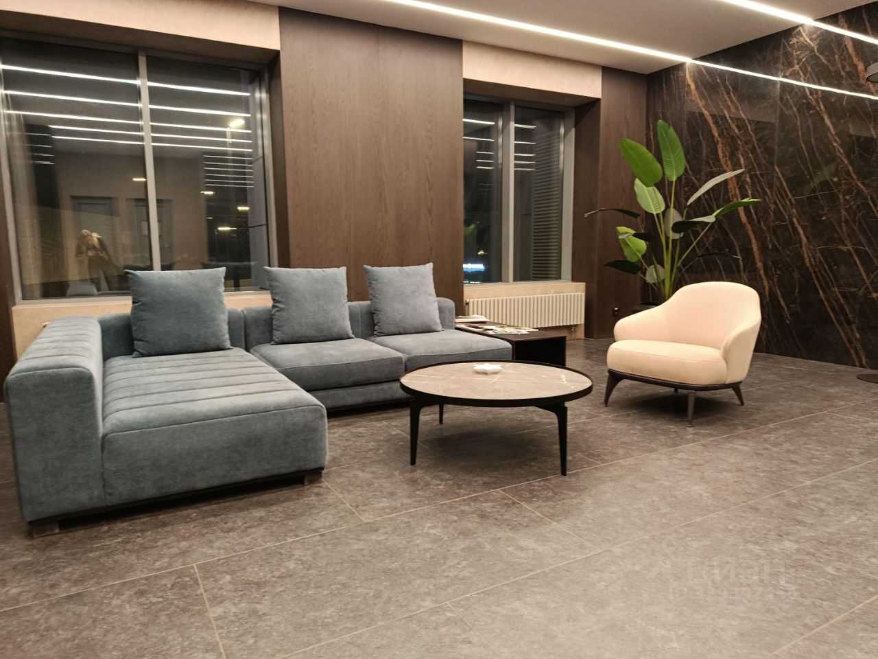 2-комнатная квартира, 64 м² — фотография 3