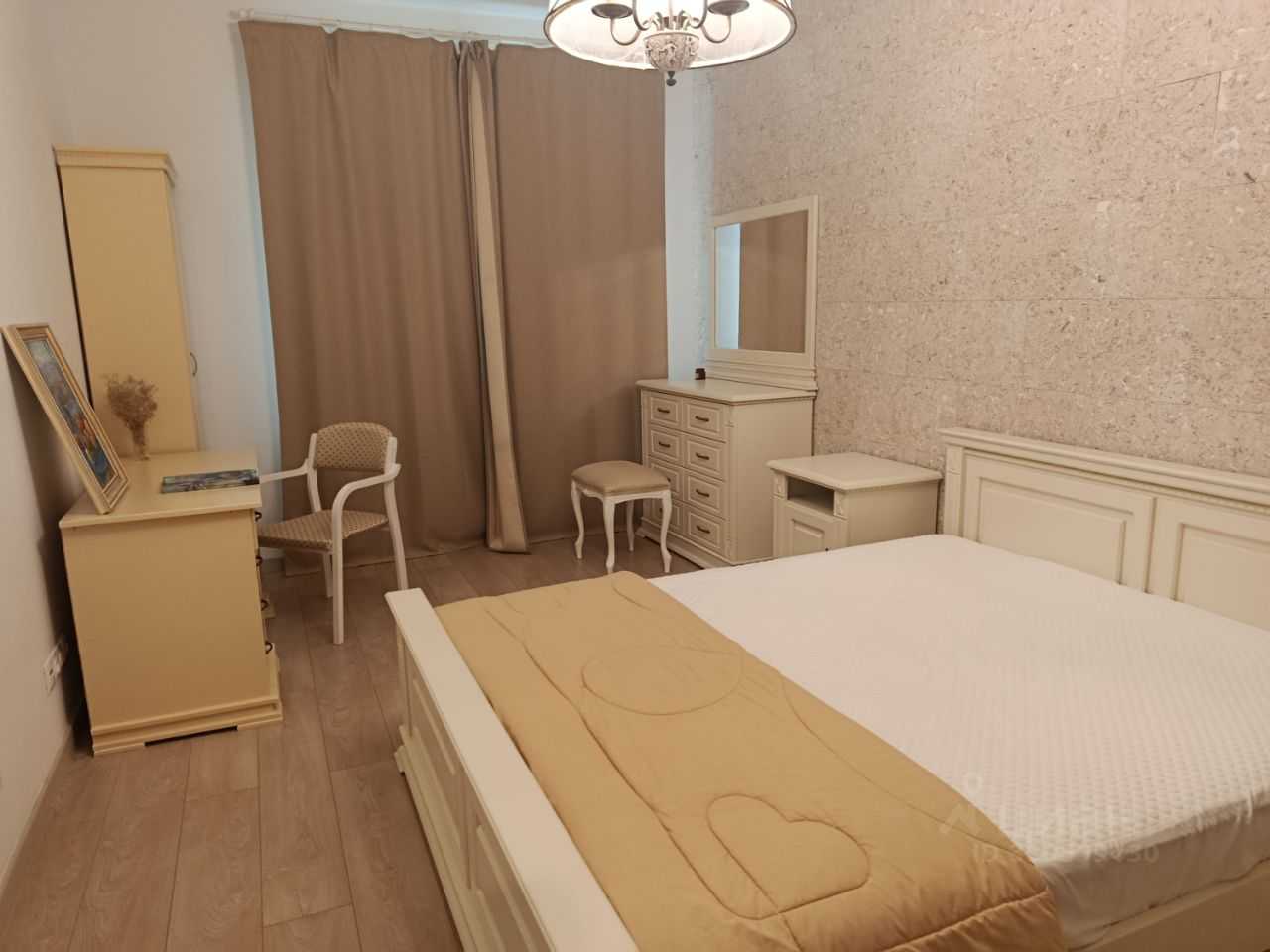 2-комнатная квартира, 65 м² — фотография 2