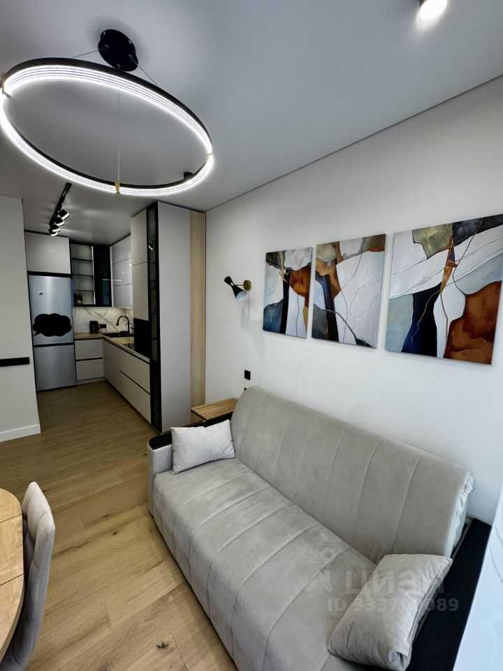 4-комнатная квартира, 77 м² — фотография 2