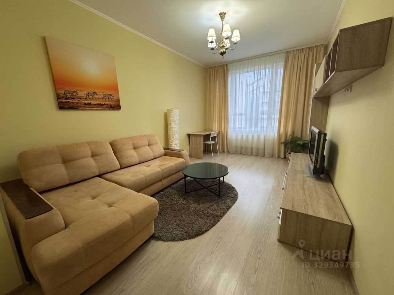 2-комнатная квартира, 80 м² — фотография 2