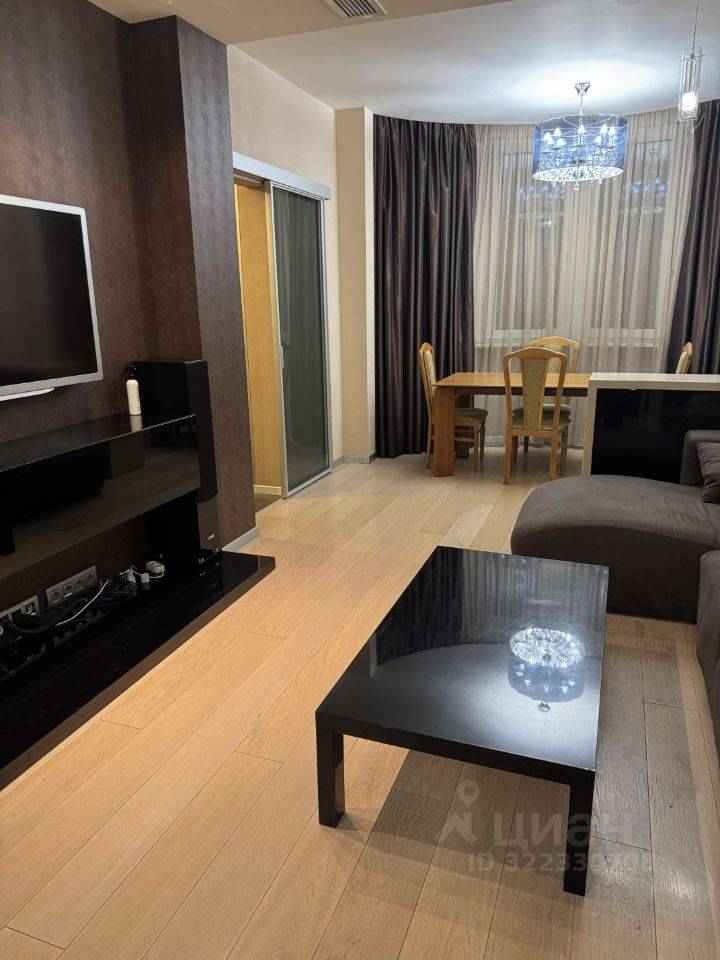 2-комнатная квартира, 80 м² — фотография 2
